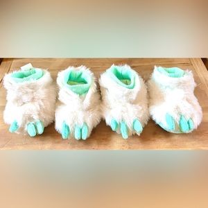 NWT • Merry & Bright • Abominable Big Foot Snow Boot Slippers • for Dogs